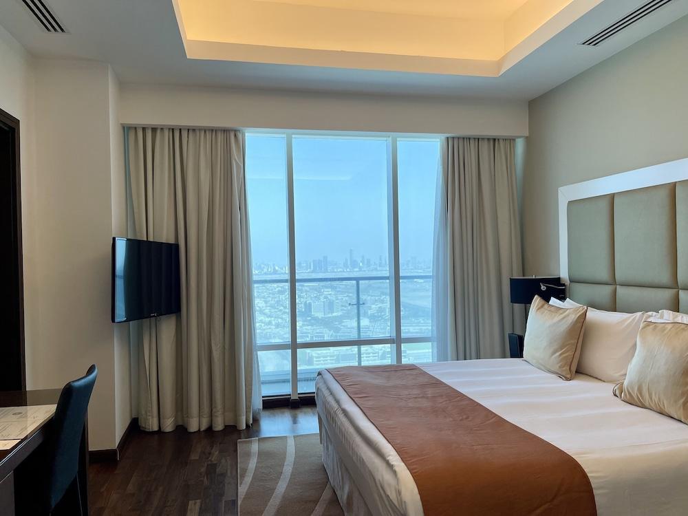 image 1 at Fraser Suites Dubai by Sidra Tower, Media City Sheikh Zayed Road Dubai United Arab Emirates