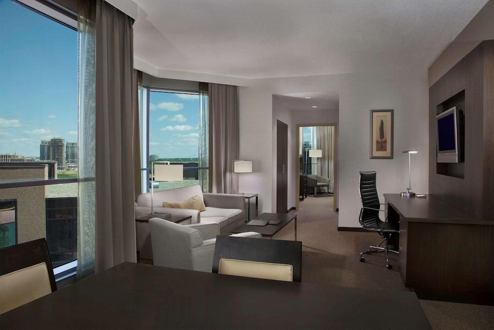 image 1 at Hilton Toronto/Markham Suites Conference Centre & Spa by 8500 Warden Avenue Markham ON Ontario L6G 1A5 Canada