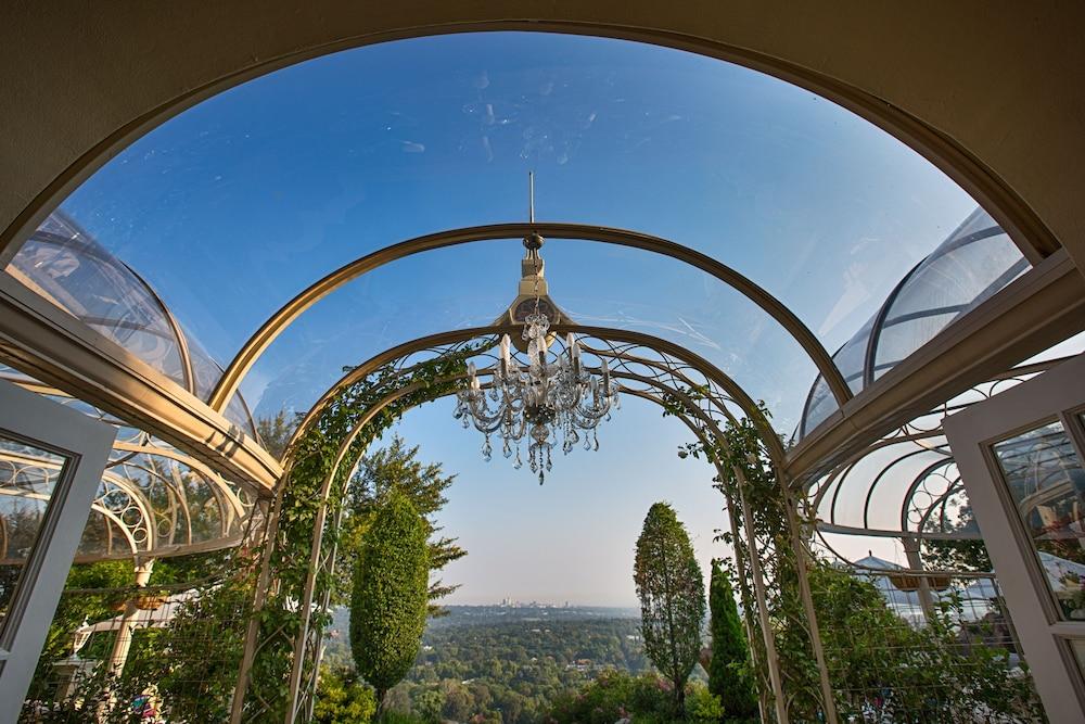 The Munro Boutique Hotel