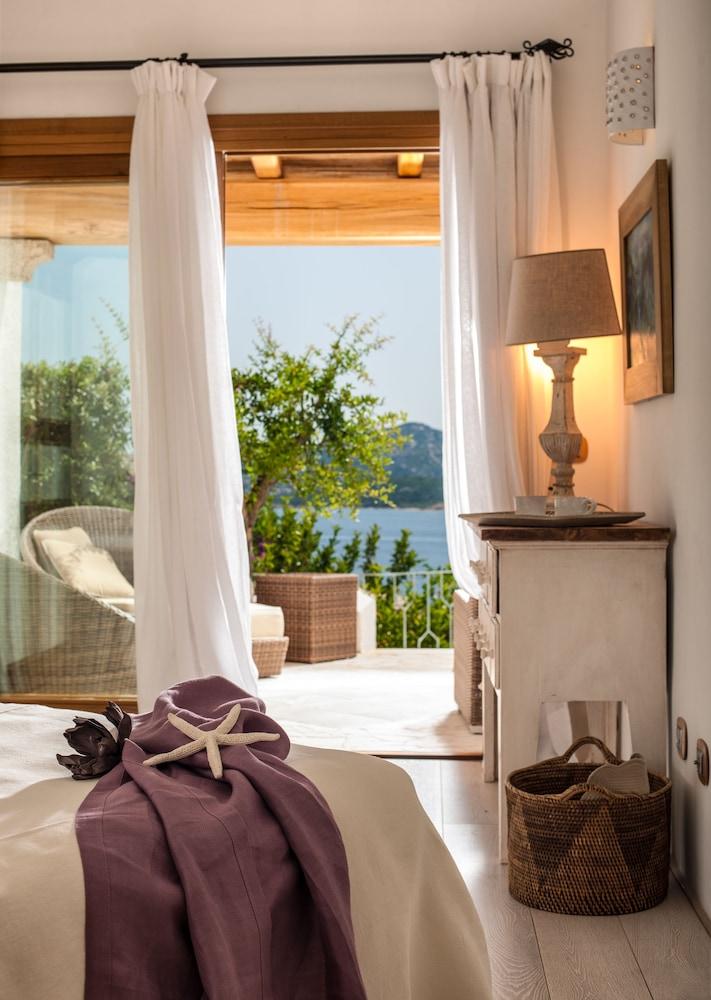image 5 at Villa del Golfo Lifestyle Resort by Loc. La Conia Cannigione Arzachena OT 7021 Italy