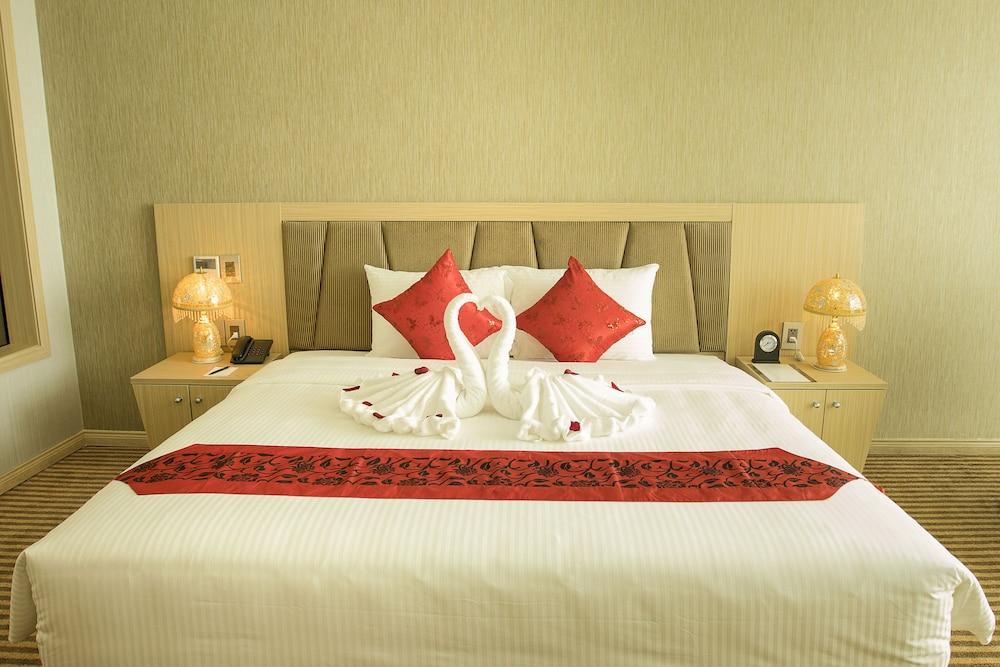 image 1 at Muong Thanh Luxury Vientiane by Bourichane Road, Phonsinouan Sisattanak Vientiane Laos