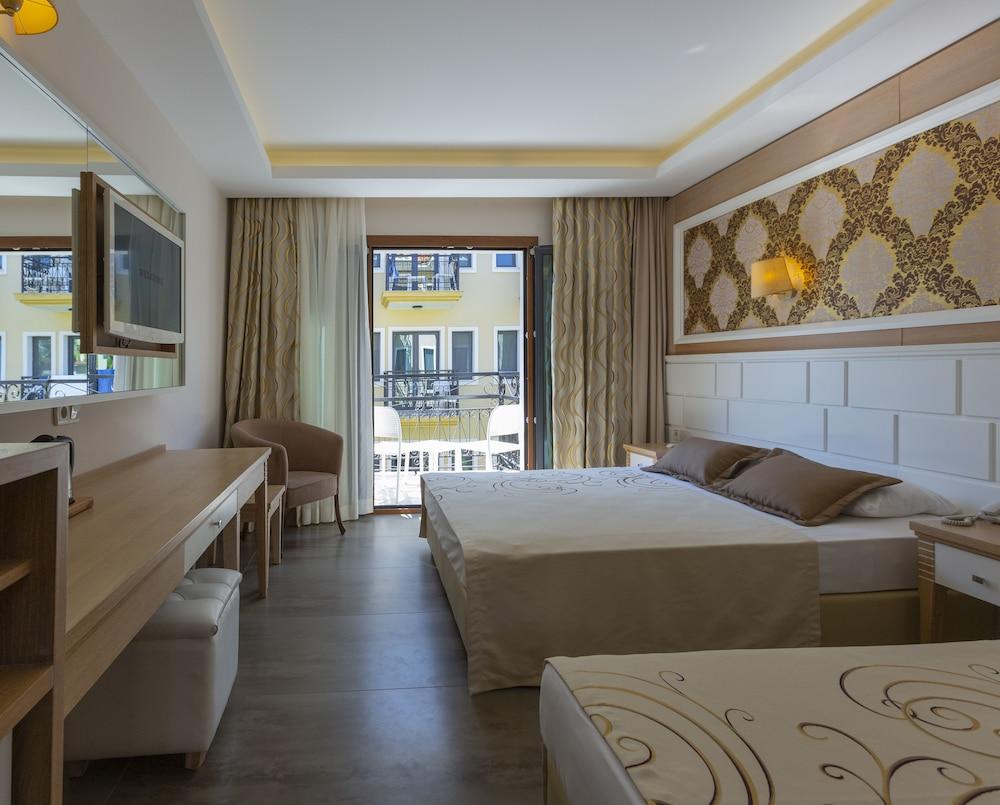 image 3 at Club Hotel Phaselis Rose - All Inclusive by Tekirova Mah Tekirova Cad No 17 Kemer Antalya 7995 Turkey