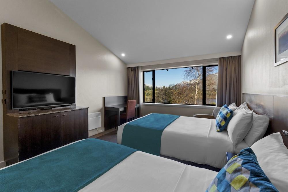 image 2 at Copthorne Hotel and Resort Queenstown Lakefront by 27 Frankton Road Queenstown 9300 New Zealand