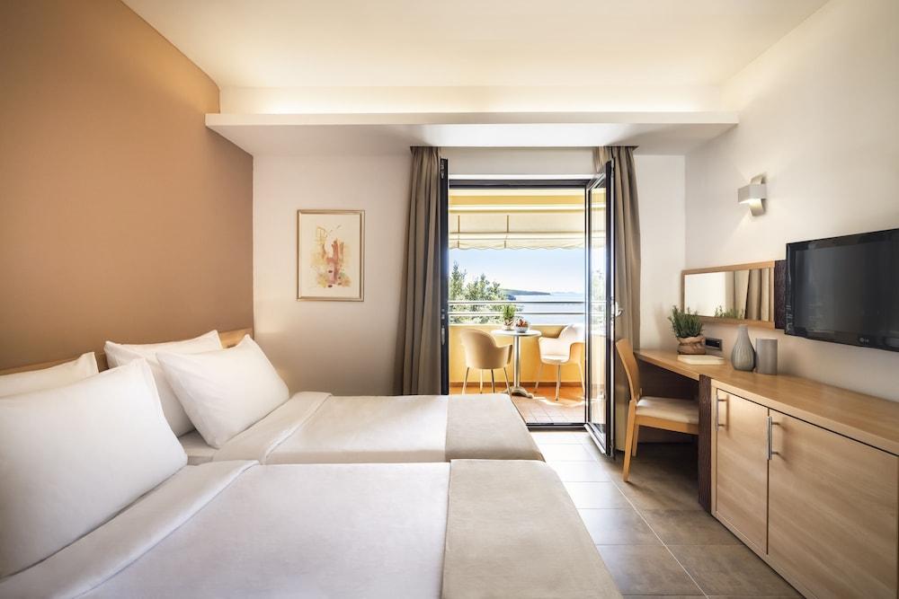 image 1 at Maistra Select Petalon Resort by Petalon 5 Vrsar 52450 Croatia