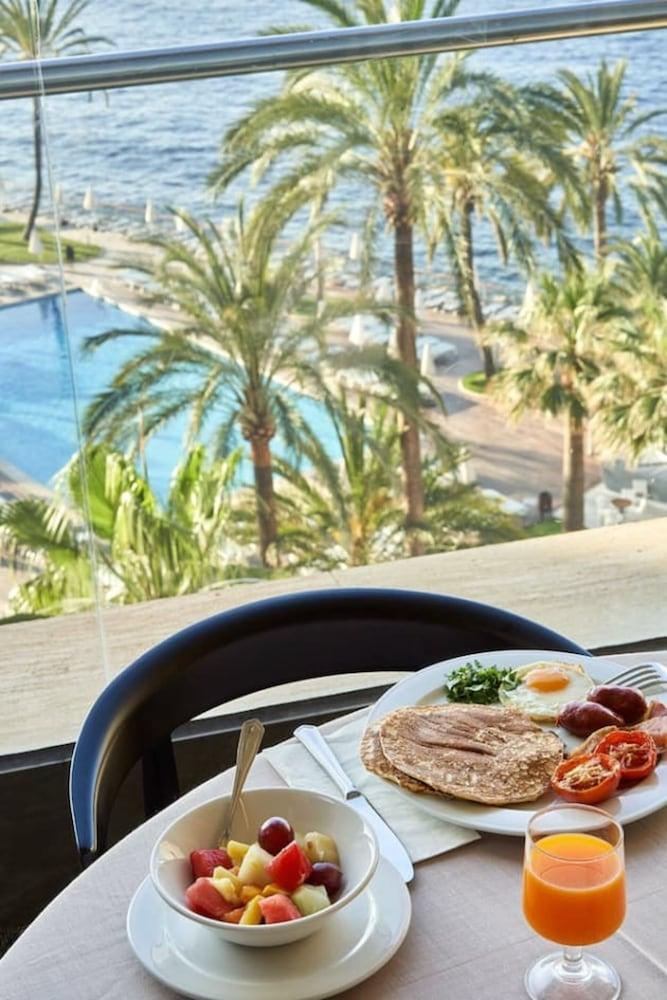 image 5 at Hotel Palace Bonanza Playa & Spa by Paseo de Illetas s/n Illetas Calvia Mallorca 7181 Spain