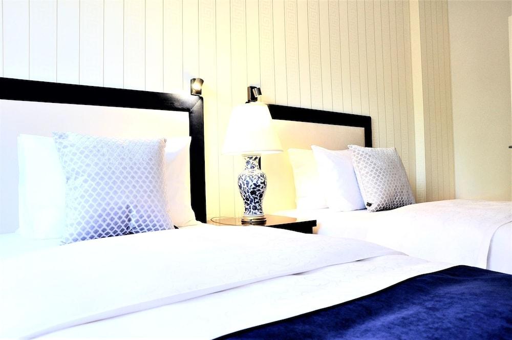 image 2 at MONDRIAN Luxury Suites UNESCO Old Town by Rynek Starego Miasta 5/7 Warsaw 00-272 Poland
