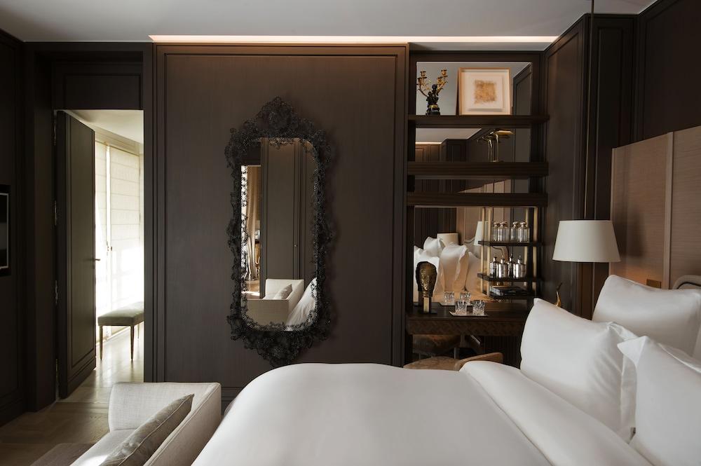 image 3 at Hôtel de Crillon A Rosewood Hotel by 10 Place de la Concorde Champs Elysees Paris 75008 France