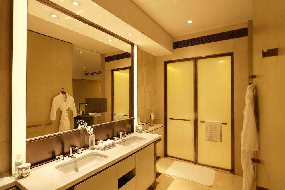 image 9 at Conrad Beijing by 29 North Dongsanhuan Road Chaoyang District Beijing Beijing 100020 China