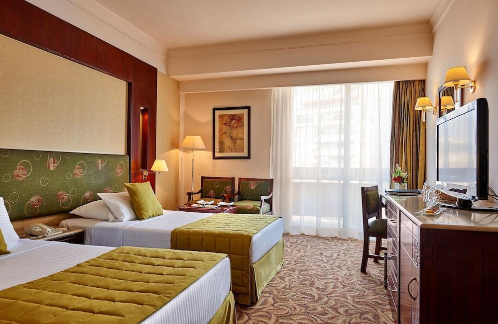 image 1 at Safir Hotel Cairo by Orman, El Missaha Square Dokki Giza Giza 12611 Egypt