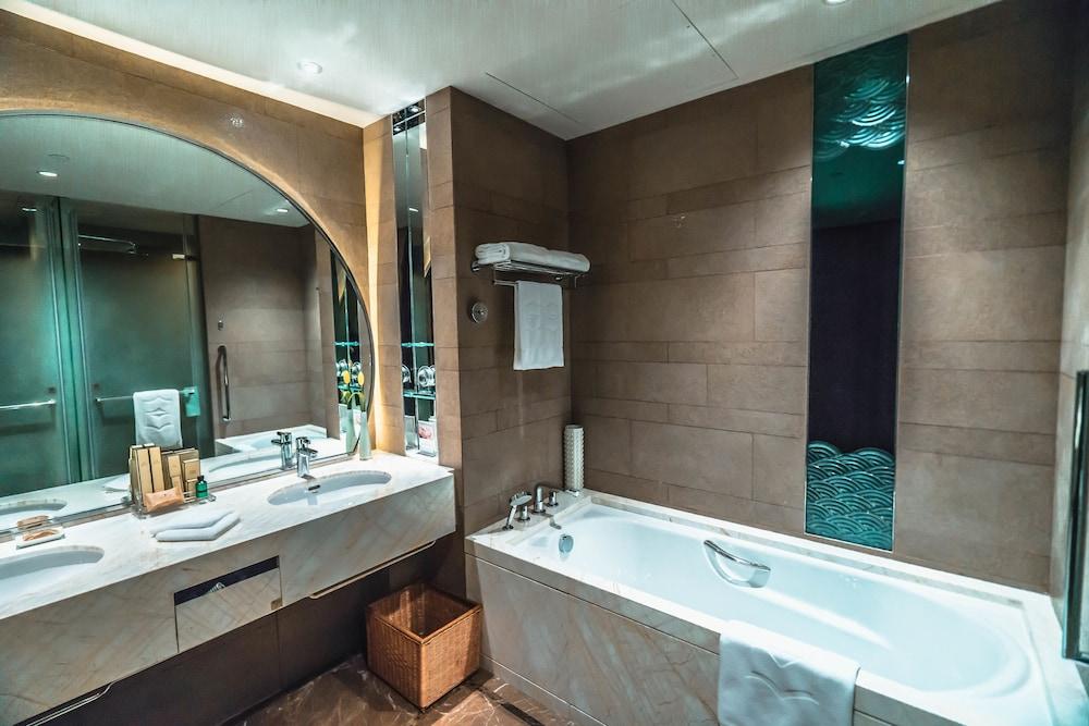 image 5 at Shangri-La Tianjin by 328 Haihe East Road Hedong District Tianjin Tianjin 300019 China