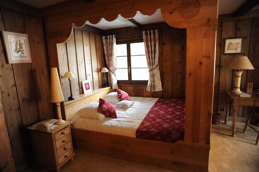 image 2 at Chalet d'Adrien by Chemin des Creux Verbier Bagnes 1936 Switzerland