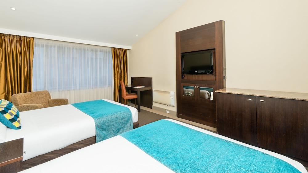 image 2 at Copthorne Hotel and Resort Queenstown Lakefront by 27 Frankton Road Queenstown 9300 New Zealand