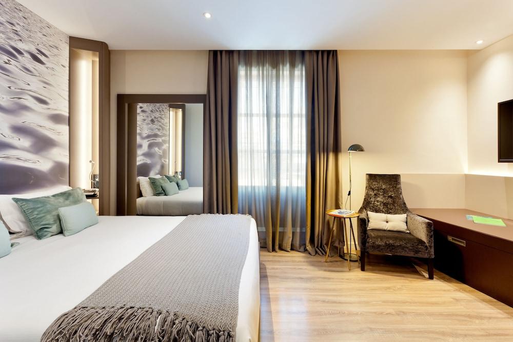 image 2 at Hotel Condes de Barcelona by Passeig de Gracia, 73-75 Barcelona 08008 Spain