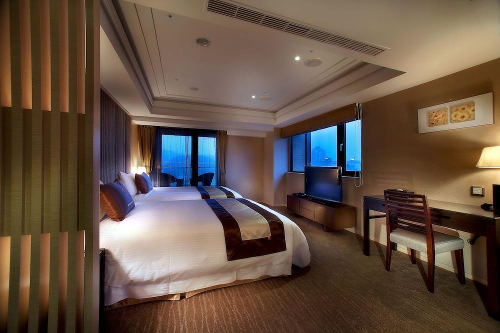 image 2 at Sun Moon Lake Hotel by No. 419, Zhongshan Rd Yuchi Nantou County 555 Taiwan