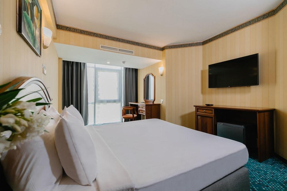 image 6 at City Park Hotel Sochi by 2 Morskoy Pereulok Sochi Krasnodar Krai 354000 Russia