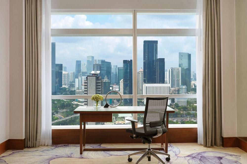 image 2 at The Ritz-Carlton Jakarta, Pacific Place by Jalan Jendral Sudirman Kav 52-53 Sudirman Central Business District Jakarta Jakarta 12190 Indonesia