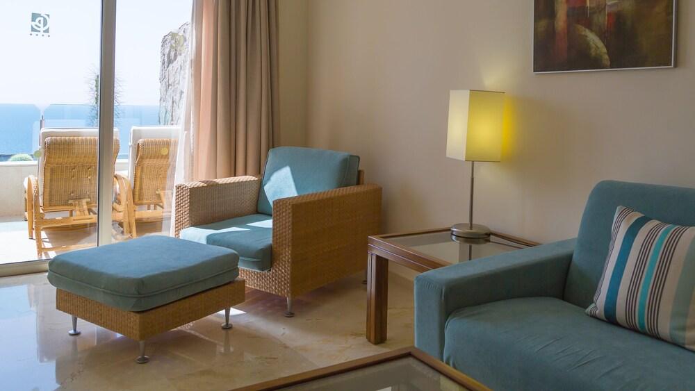 image 2 at Gloria Palace Royal Hotel & Spa by Tamara, 1. Playa de Amadores Mogan Gran Canaria 35130 Spain