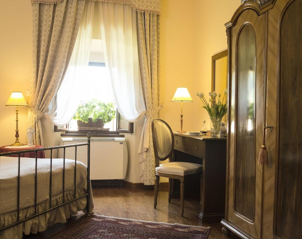 image 4 at Hotel Kendov Dvorec by Na Gricu 2 Idrija 5281 Slovenia