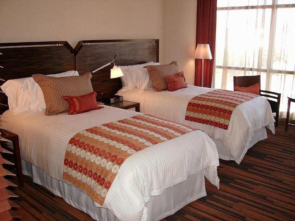 image 2 at Hotel Dreams Araucania by Avenida Alemania 0945 Temuco Araucania 4780000 Chile