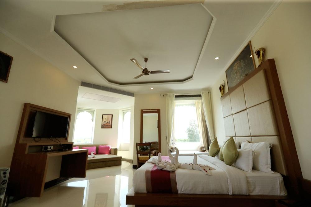 image 1 at The Everest Hill Resort by Village udawar Kumbhalgarh RJ 313325 India
