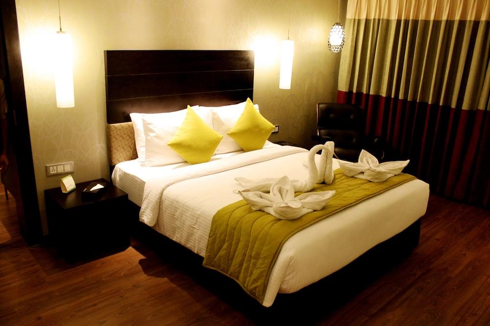 image 3 at Hycinth Hotels by Manorama Road, Thampanoor Thiruvananthapuram Kerala 695001 India