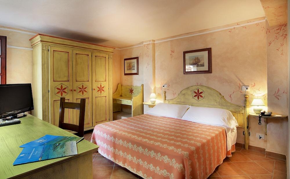 image 2 at Colonna Beach Hotel by Golfo Di Marinella Porto Rotondo Golfo Aranci OT 7026 Italy