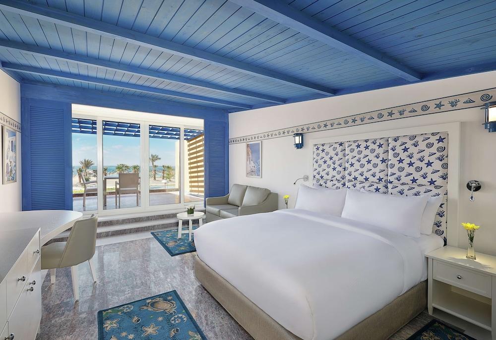 image 2 at Hilton Hurghada Plaza by Gabal El Hareem Main Street Hurghada Red Sea Governorate Egypt