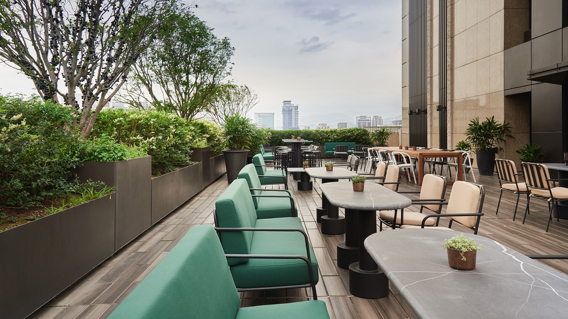 Sleek Taipei Escape In Dazzling Da'an District, Taipei City, Taiwan