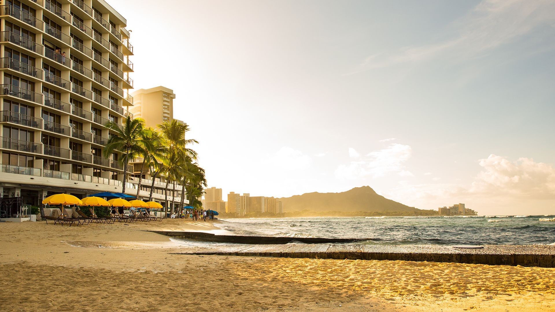 Outrigger Waikiki Beachfront Escape with Daily Breakfast, Nightly