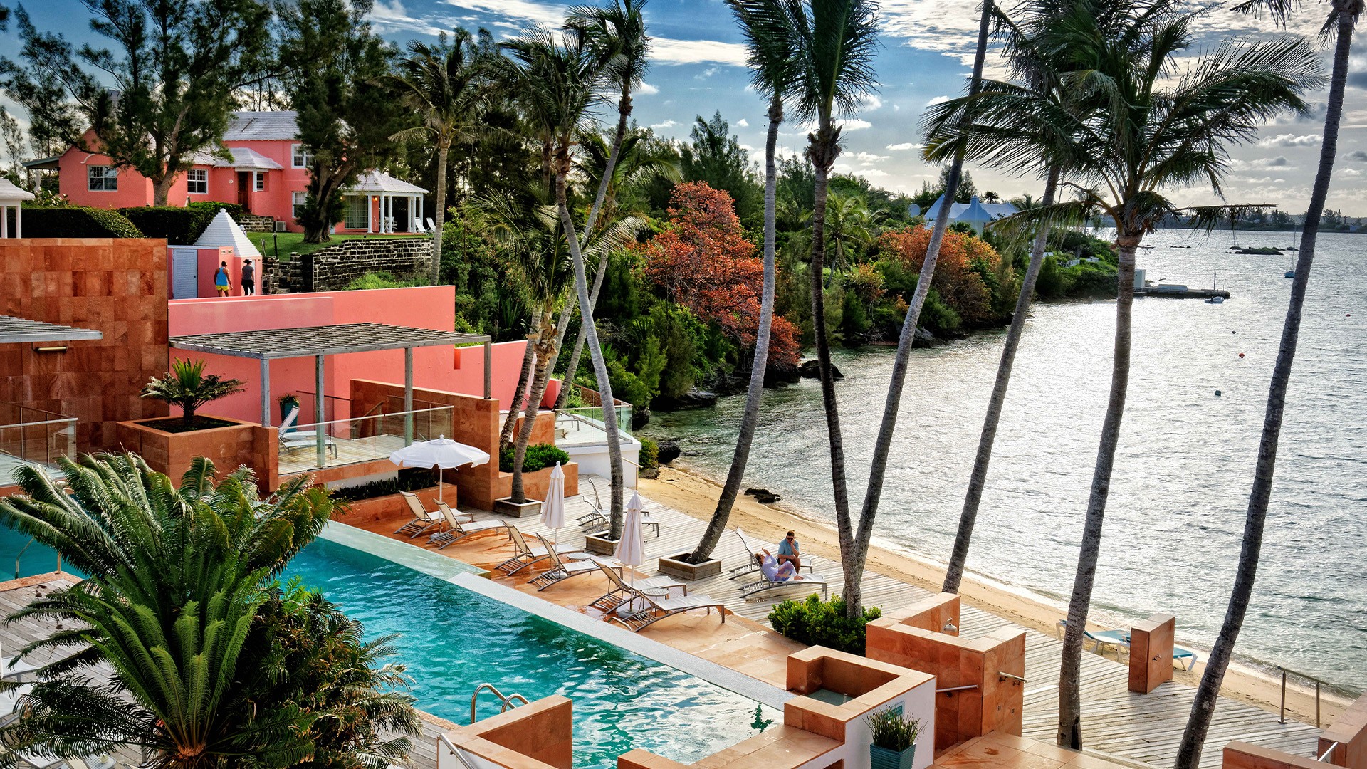 Bermuda Oceanfront Retreat with Four Private Beaches, Two Coves