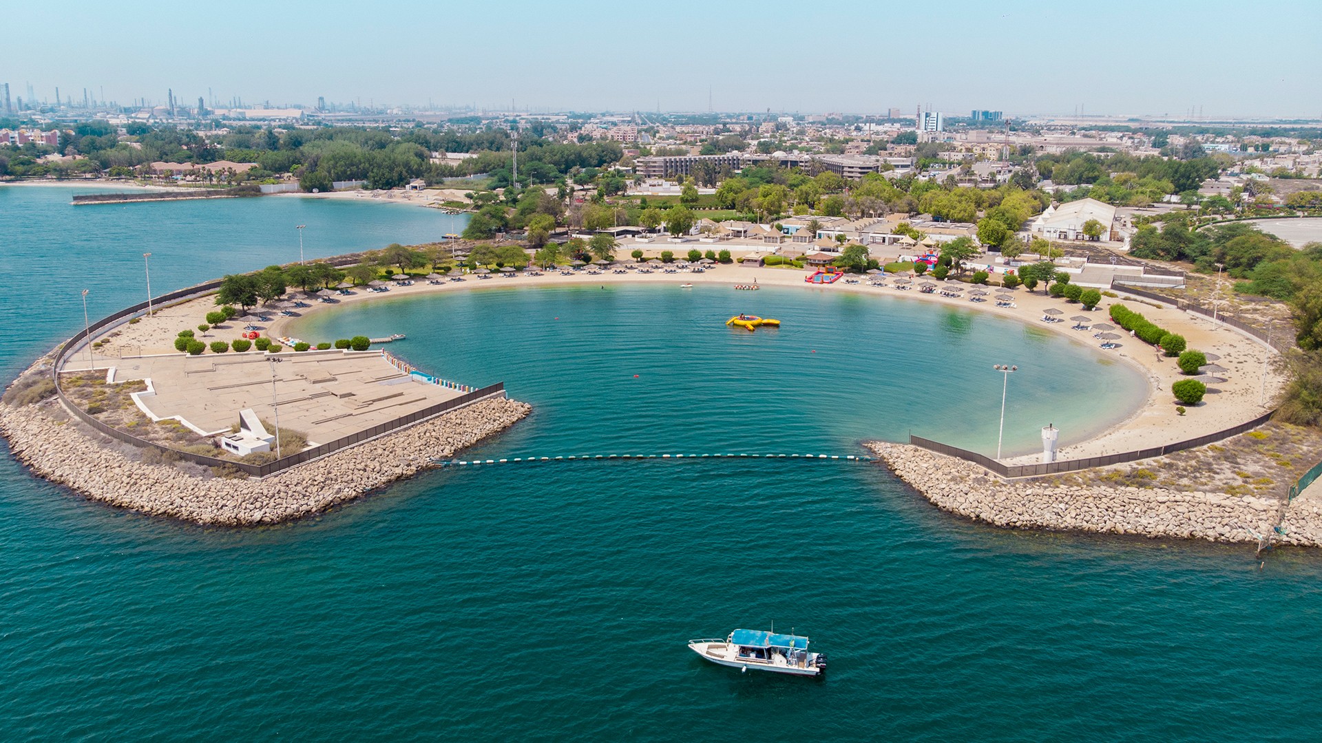 Saudi Arabia Private Beachside Oasis on Persian Gulf Coast, Al Jubail ...