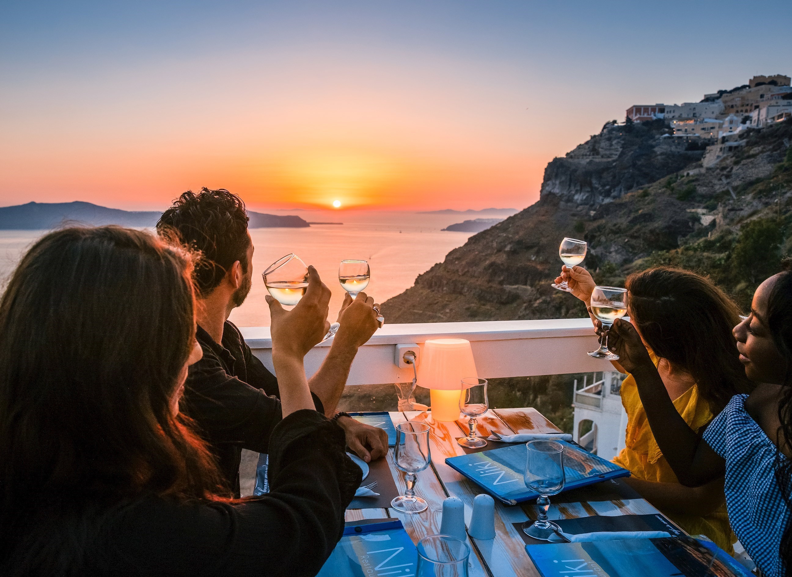 Spotlight on Greece & Athens to Santorini Plus Trip
