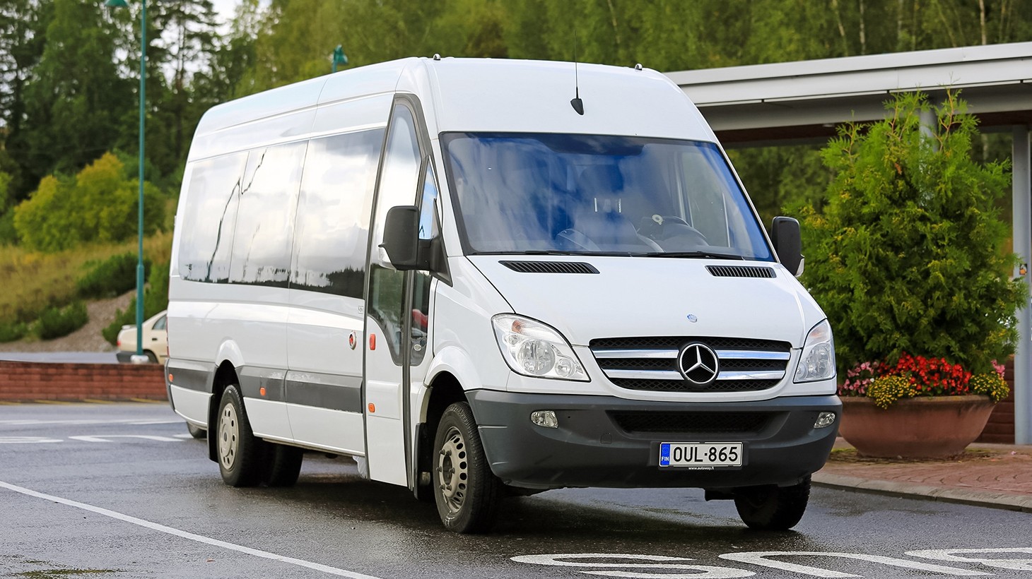 Waikiki Roundtrip transportation from Waikiki to The Pearl Harbour