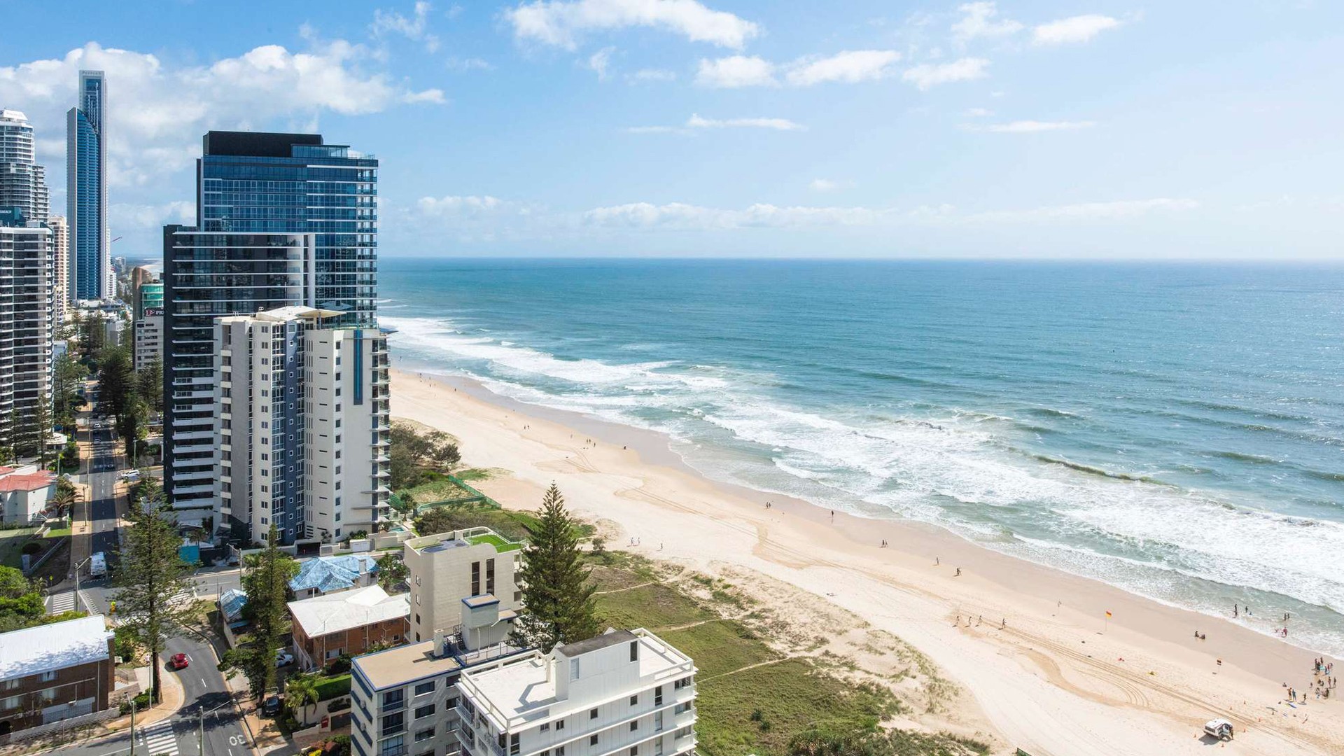 Surfers Paradise SelfContained Apartment Stay Moments from the Beach with Two Pools & Tennis
