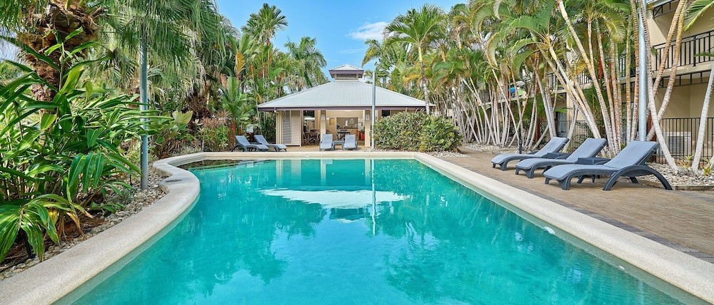 Trinity Beach Club Holiday Apartments, Trinity Beach - Deals.com.au AU