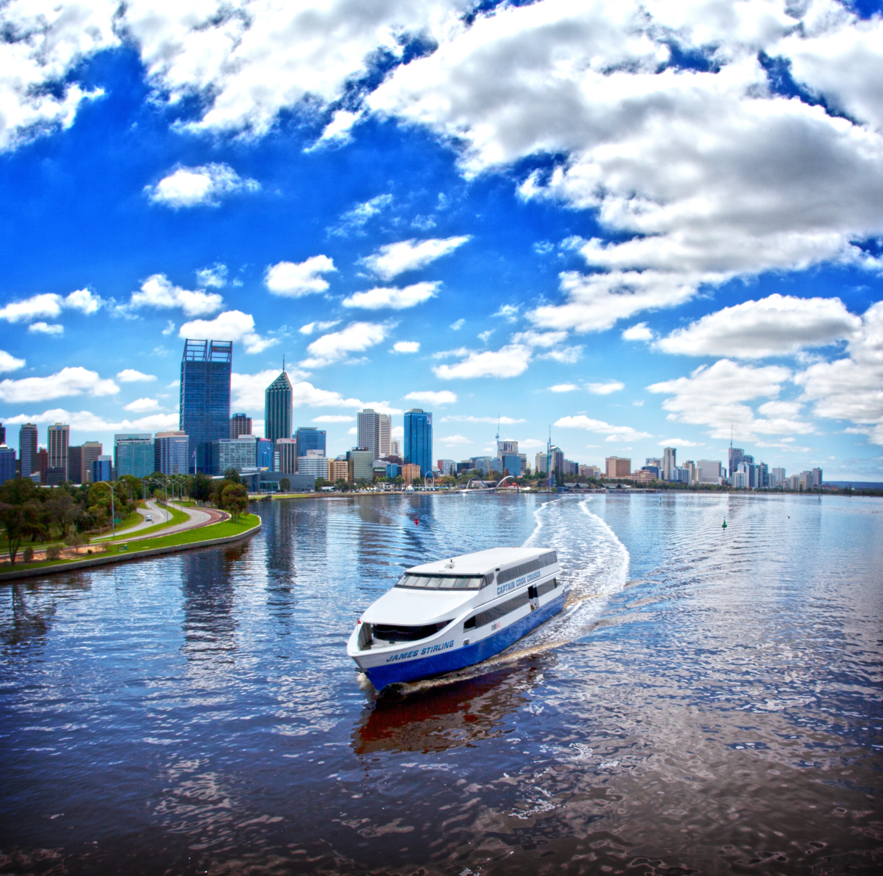 Perth Relaxing Afternoon Return Scenic Cruise over Swan River
