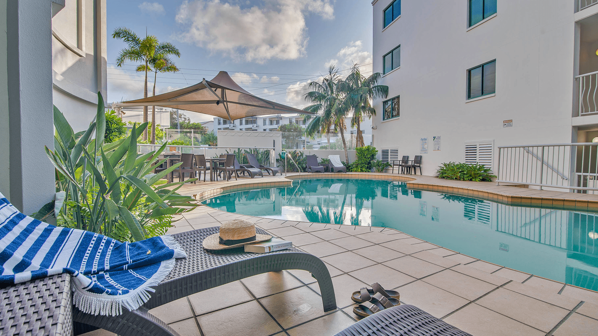 Laidback Alexandra Headland Apartments in the Heart of Sunshine Coast with Guaranteed Oceanfront