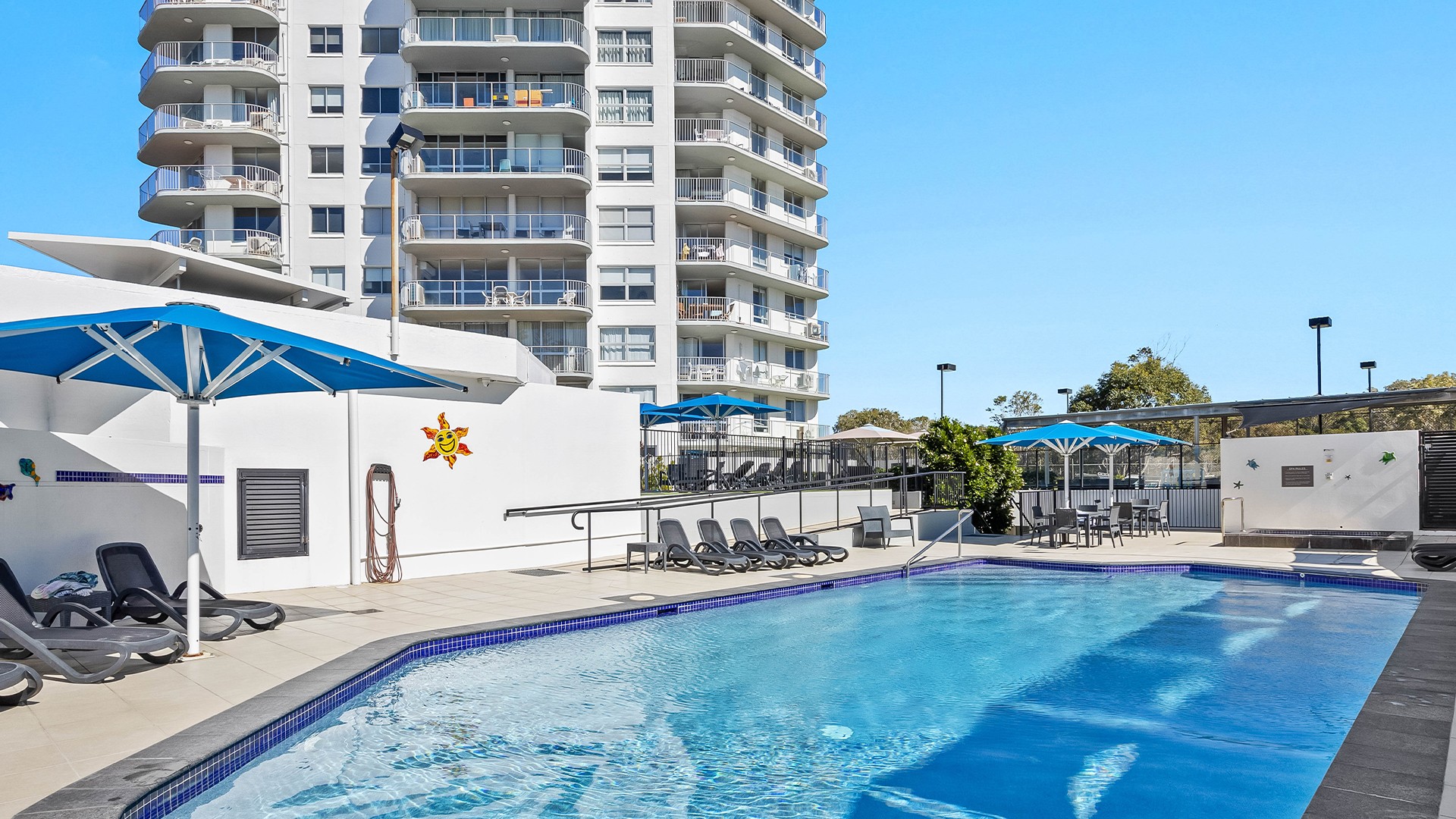 Sunshine Coast SelfContained TwoBedroom Apartments near Alexandra