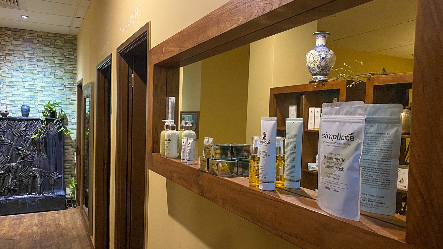Cairns Pamper Yourself with a Facial & Revitalising Massage