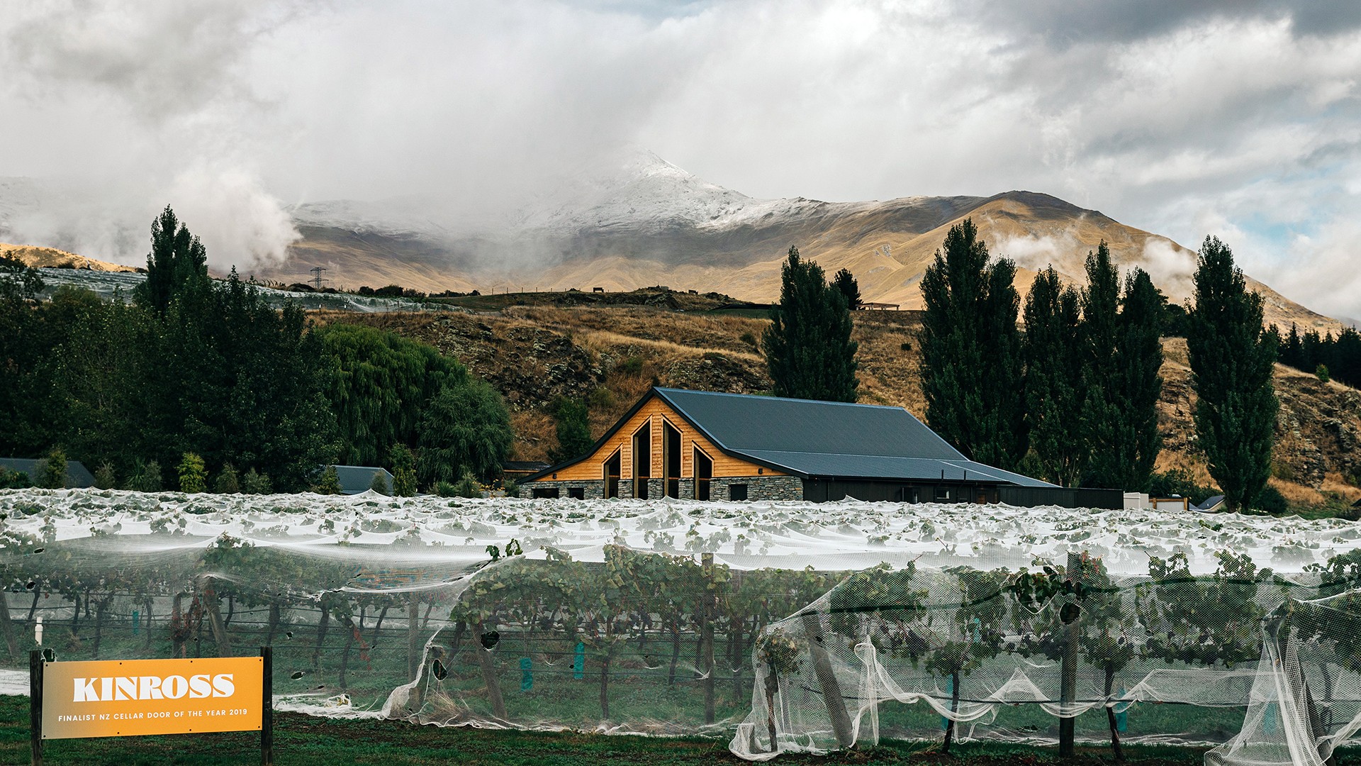 Queenstown Boutique Cottage Stay on Working Vineyard with Cellar