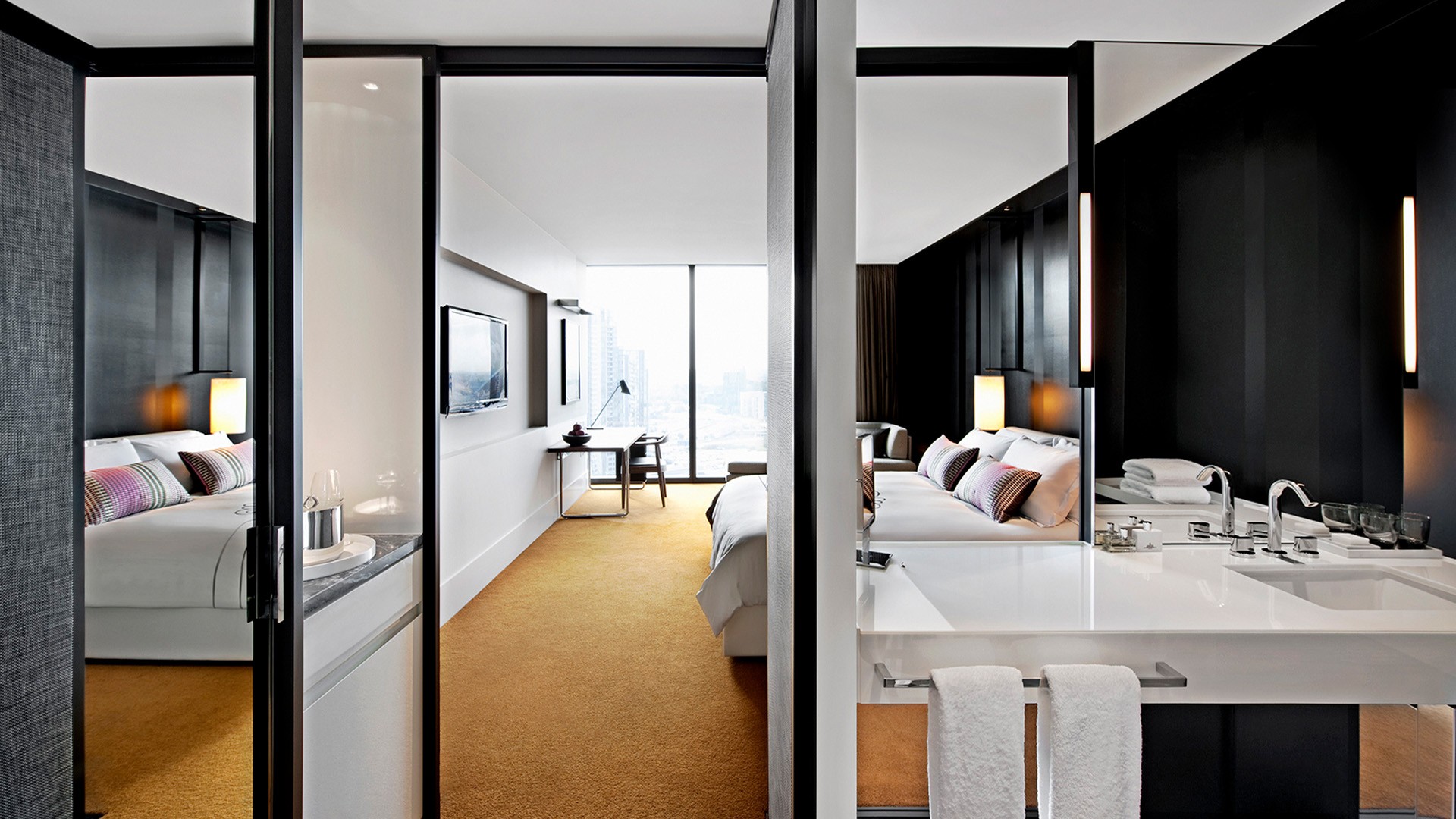 Stylish Crown Metropol Melbourne Escape With Daily Breakfast Valet Parking Melbourne Victoria