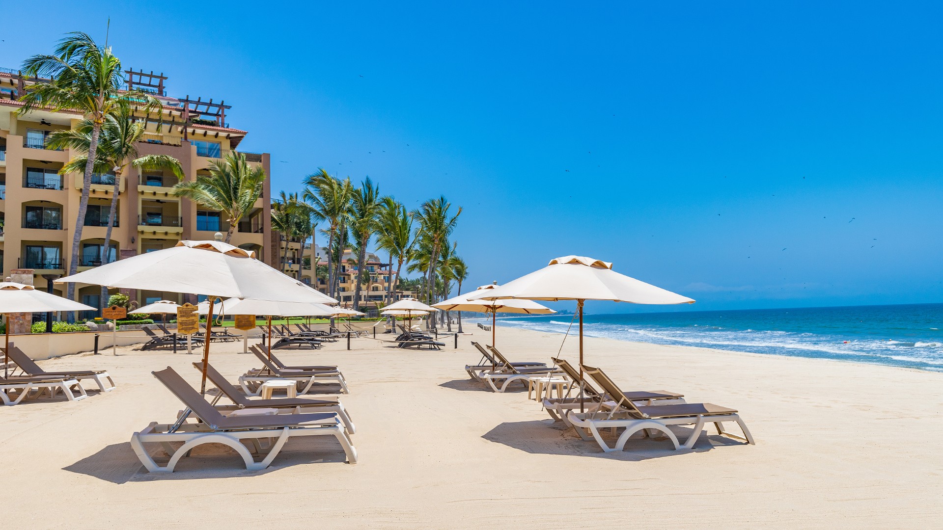 Mexican Riviera HaciendaStyle Resort with Daily Breakfast, Daily Lunch