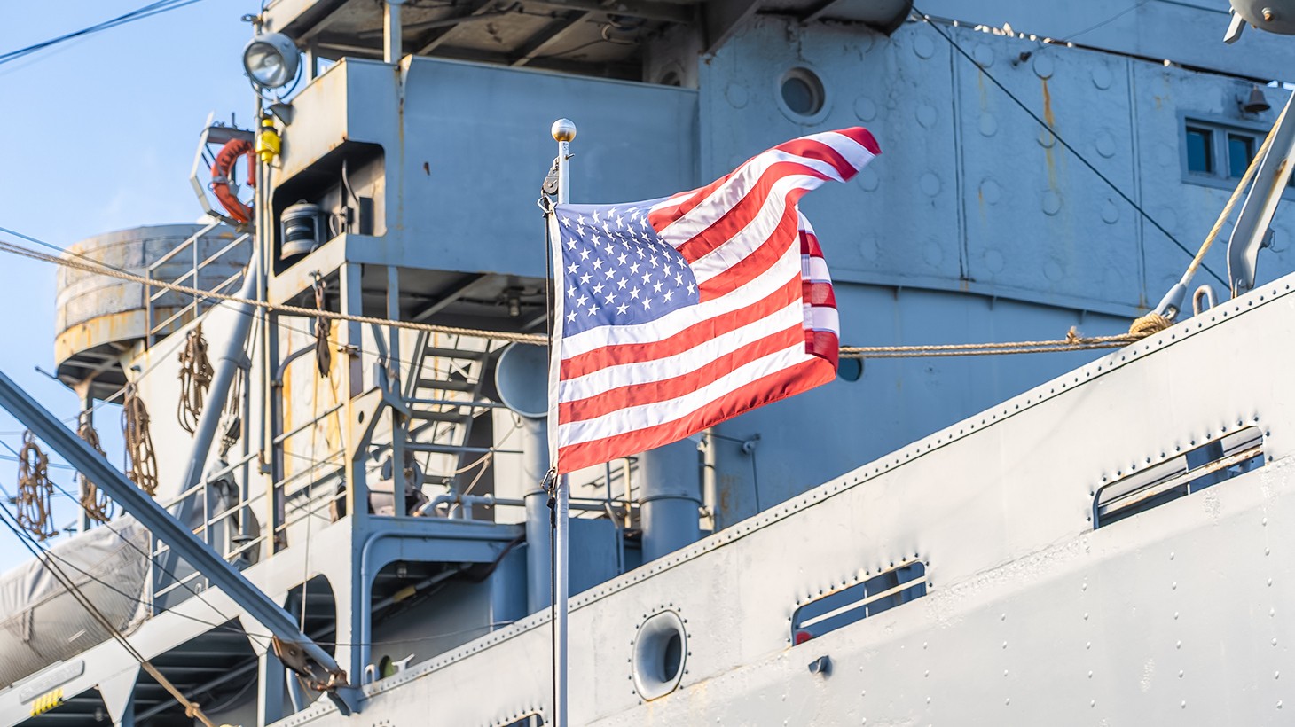 Waikiki Roundtrip transportation from Waikiki to The Pearl Harbour