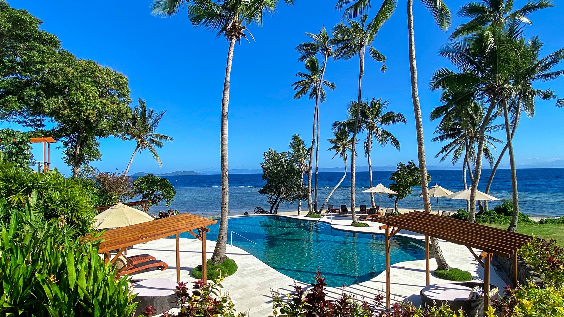 Five Star Fiji Adults Only Pool Bungalows On Exclusive Private Island Beqa Lagoon Fiji 7598