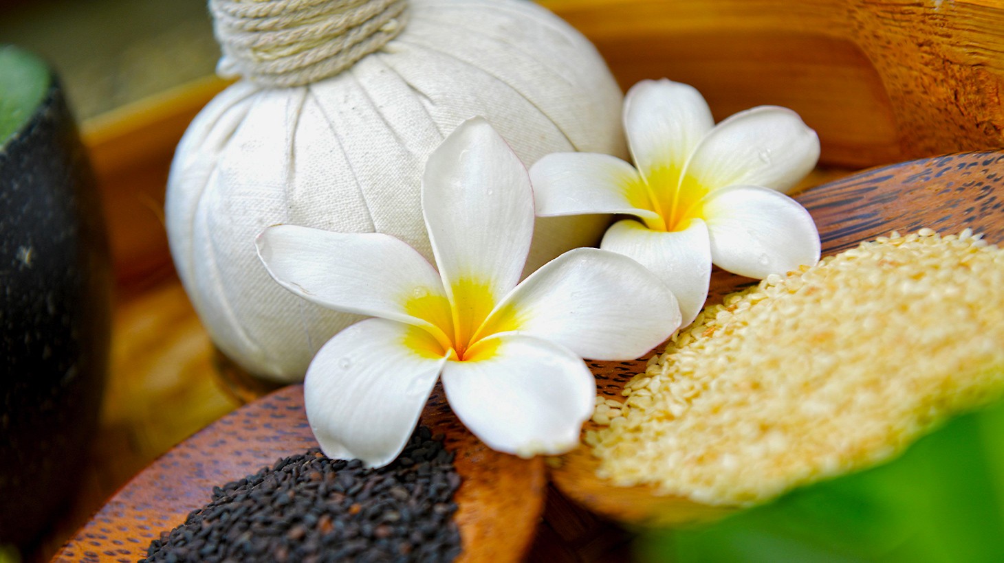 Cairns Pamper Yourself with a Facial & Revitalising Massage