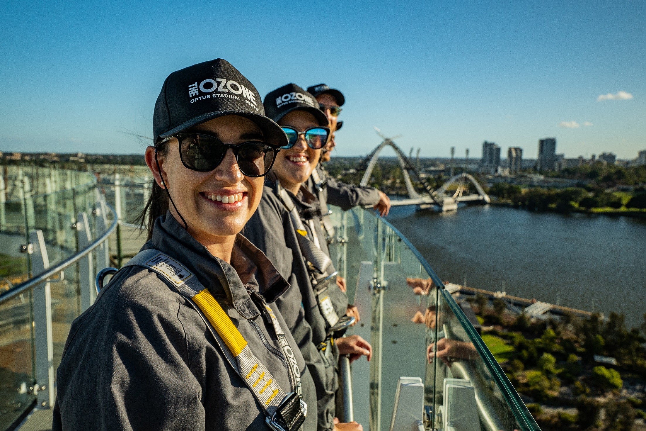 Perth Optus Stadium Halo Experience Rooftop Tour with Branded Hat