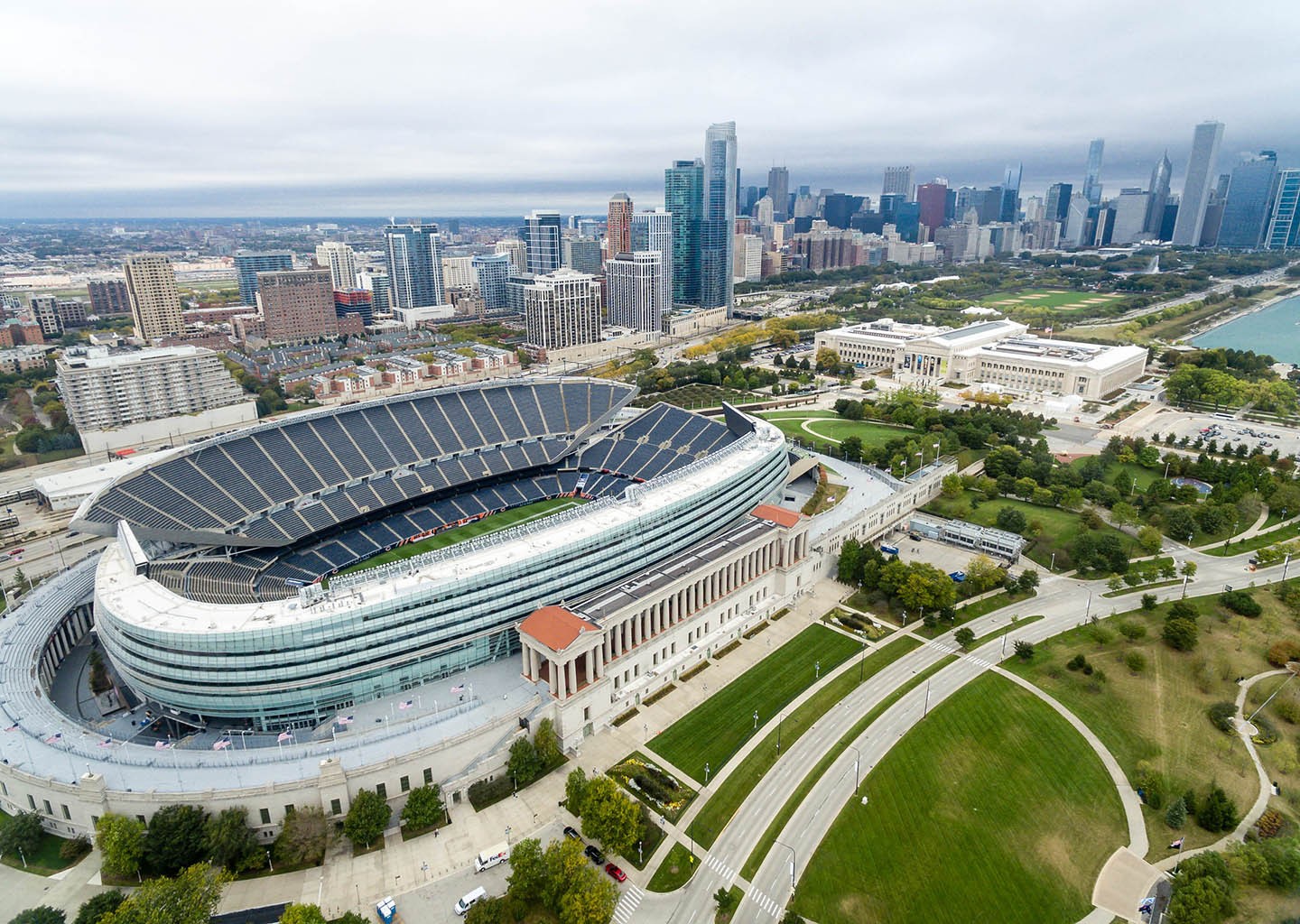 Chicago: Witness an Chicago Bears National Football League Game at Soldier  Field