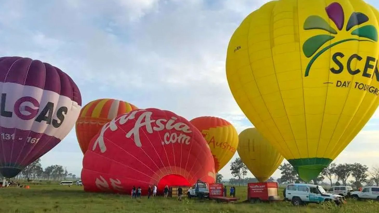 One-Hour Gold Coast Sunrise Hot Air Balloon Flight with Return Transfer & In-Flight Photography 5