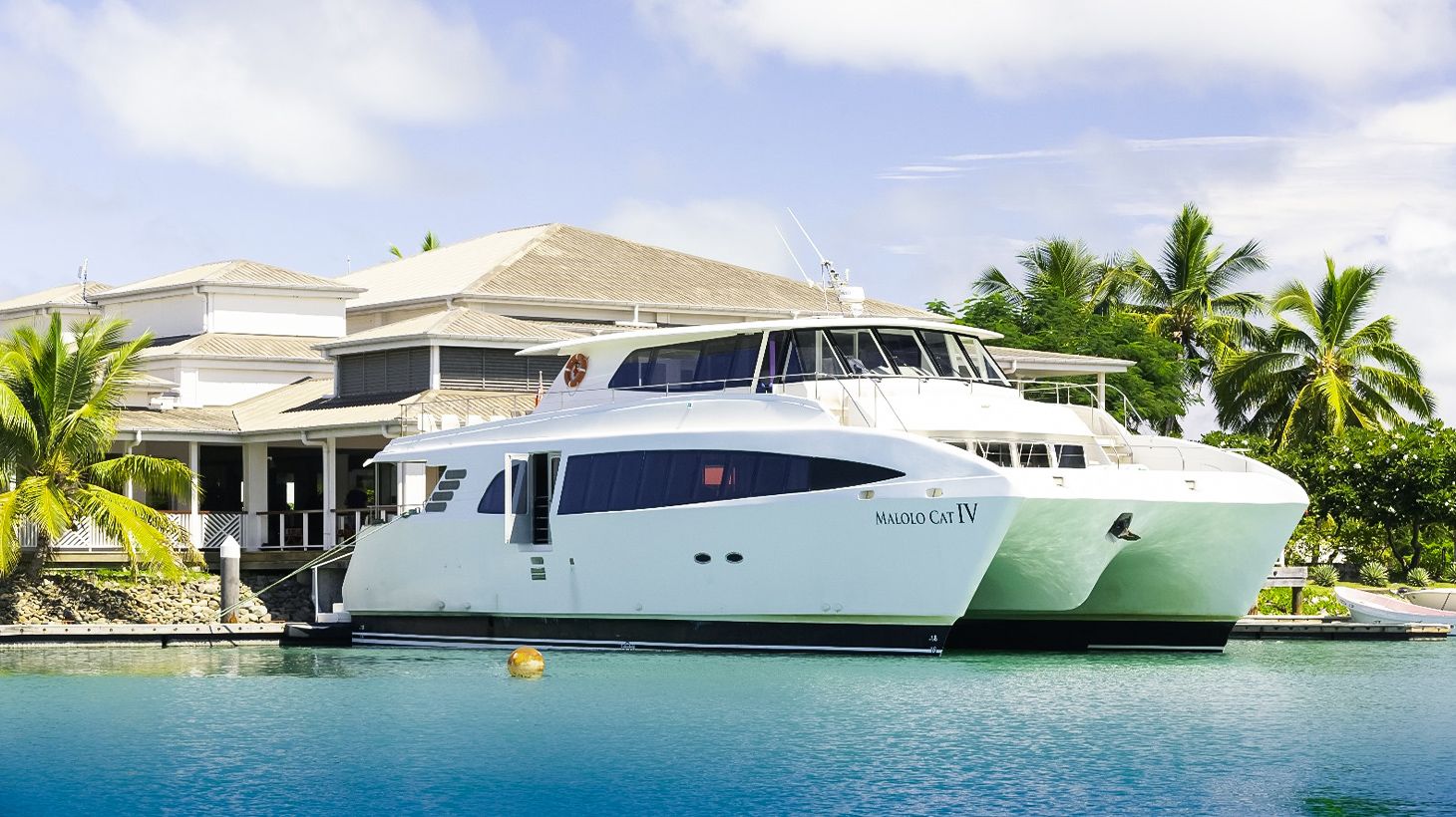 One-Way Ferry Transfer to Malolo Lailai (Plantation Island) Resorts with Free Airport Shuttle