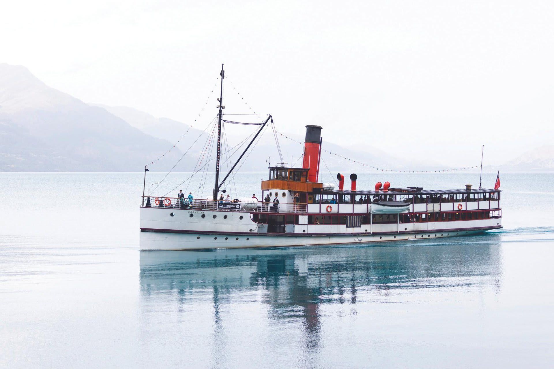 Walter Peak High Country Farm Experiences and Queenstown Lake Cruise